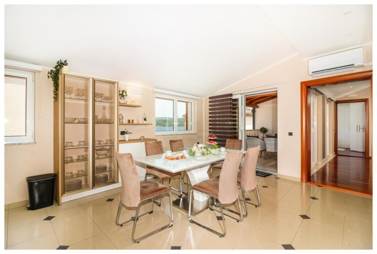 Luxury Penthouse Roberta Apartman Primošten Kültér fotó